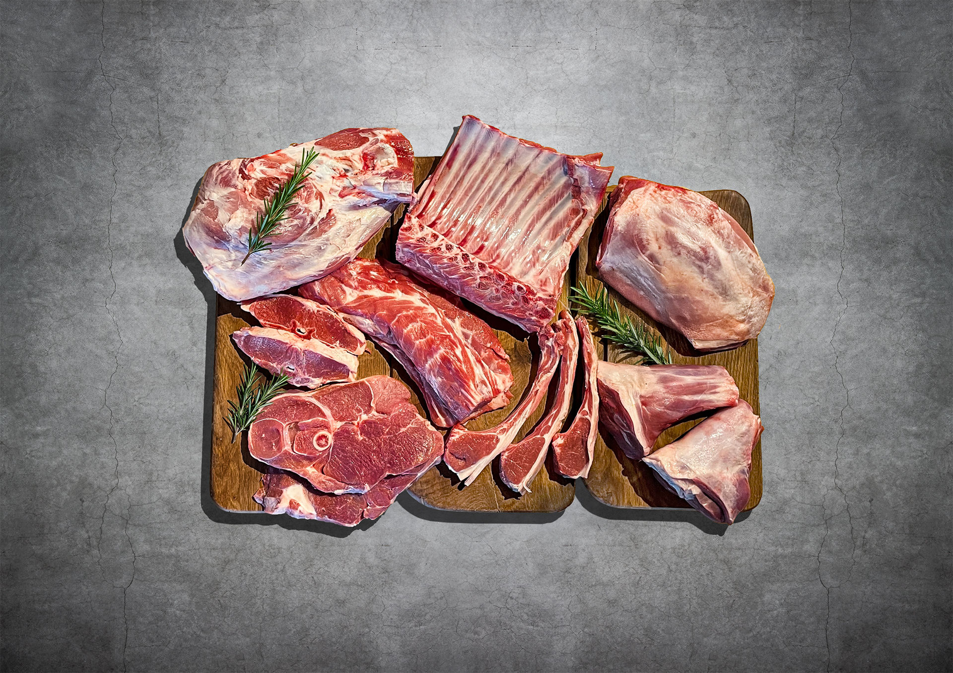 Teller mit verschiedenem Fleisch